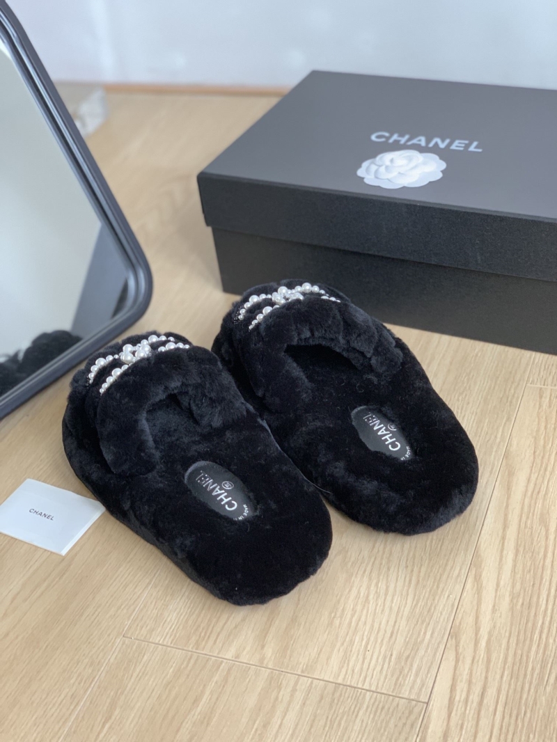 Chanel Slippers